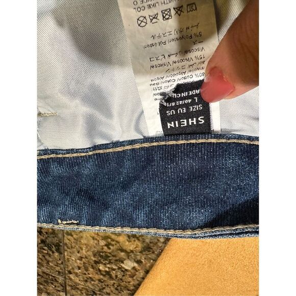 Shein denim shorts - Picture 5 of 5